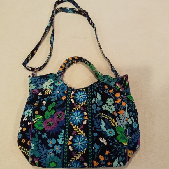 Vera Bradley Shoulder Bag - Picture 1 of 4
